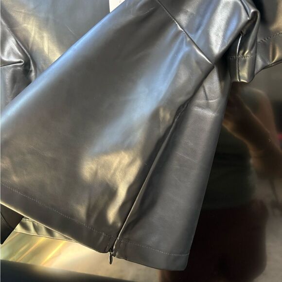 NWT Porridge Anthropologie Black Vegan Leather Top - Picture 5 of 6